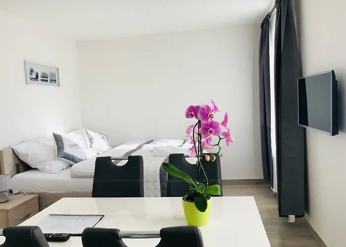 Panorama アパートホテル