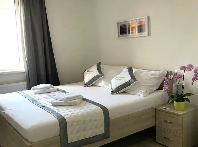 アパートホテル Panorama 3*